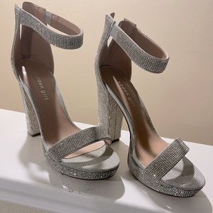 Madden Girl Silver platforms